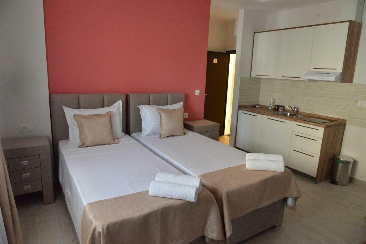 Helada Apartments Tivat Exterior photo