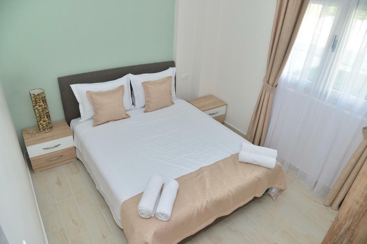 Helada Apartments Tivat Exterior photo