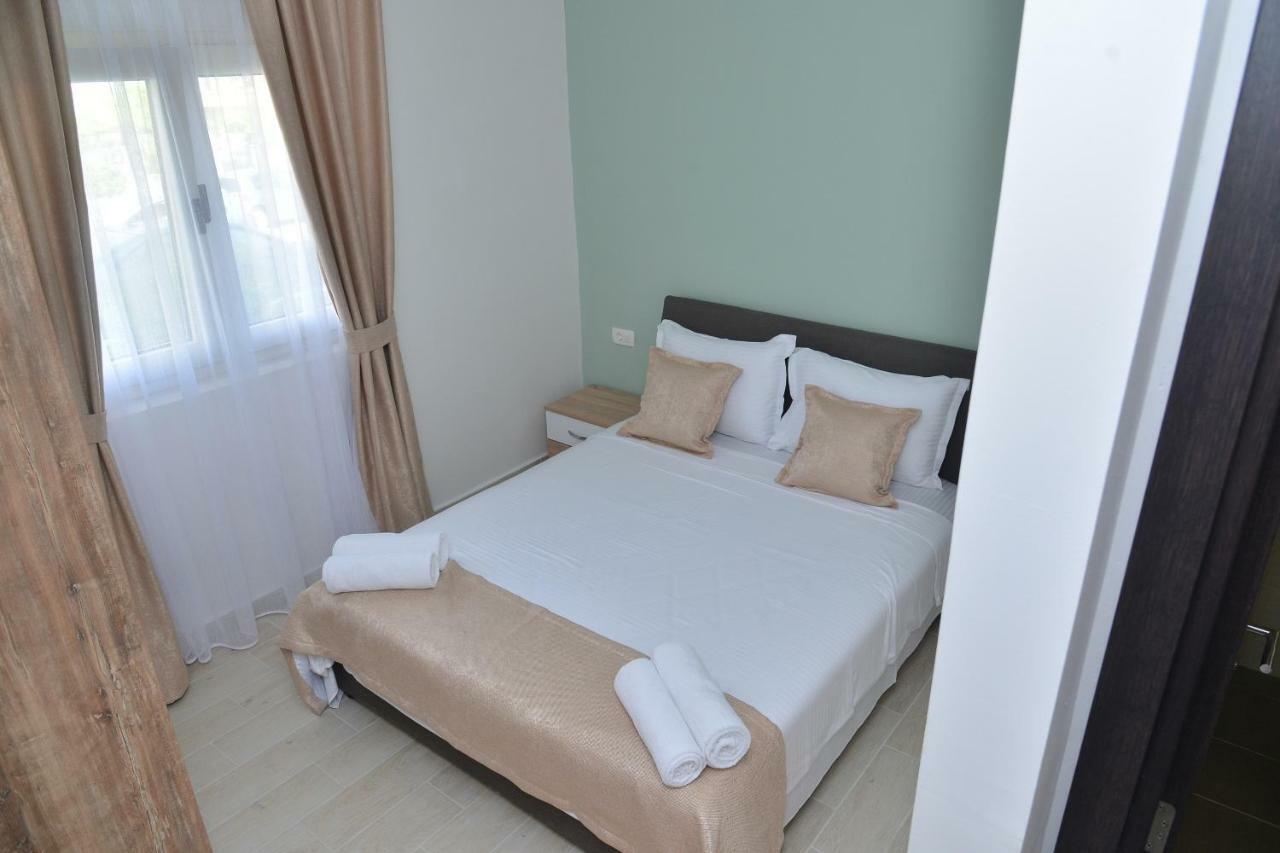 Helada Apartments Tivat Exterior photo